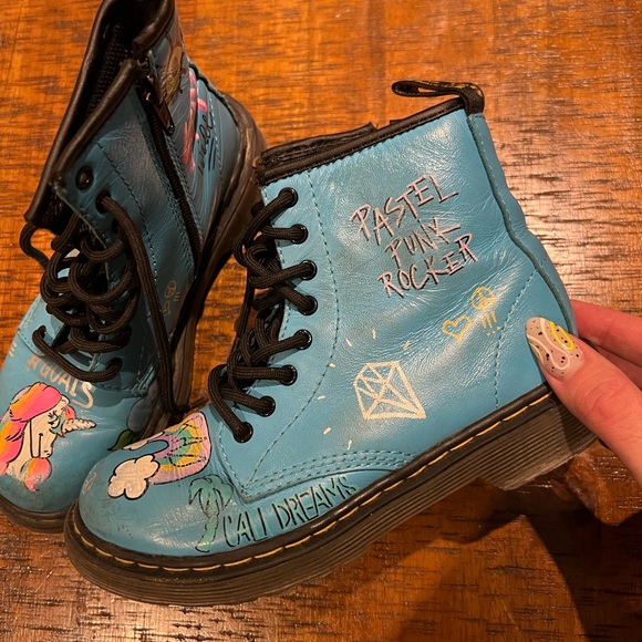 Blue Dr Martens boots - Picture 8 of 13